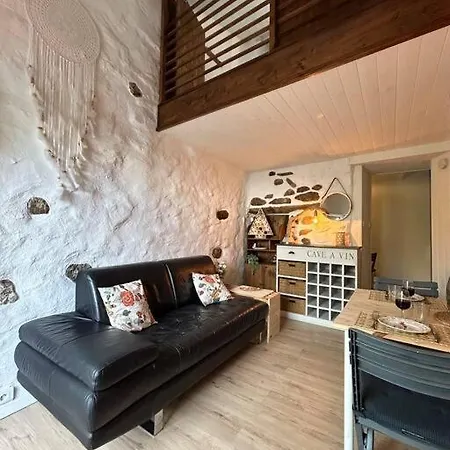 Duplex 2 Chambres/terrasse *
