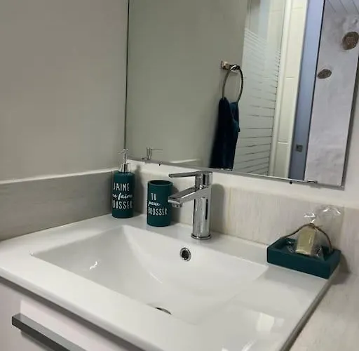 Duplex 2 Chambres/terrasse Prades (Pyrenees-Orientales)